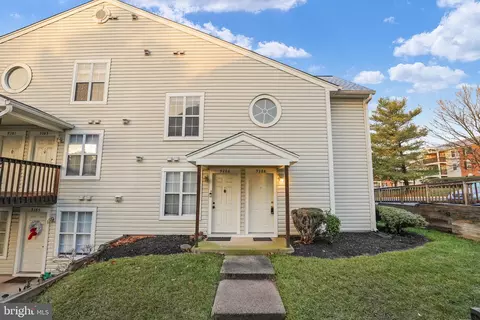 Exterior - 9288 Chapman Oak Dr, Manassas, VA 20110 photo 2 of 4