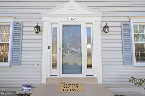 Exterior - 9357 River Crest Rd, Manassas, VA 20110 photo 2 of 14