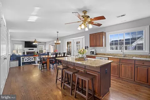 Kitchen - 9357 River Crest Rd, Manassas, VA 20110 photo 1 of 4
