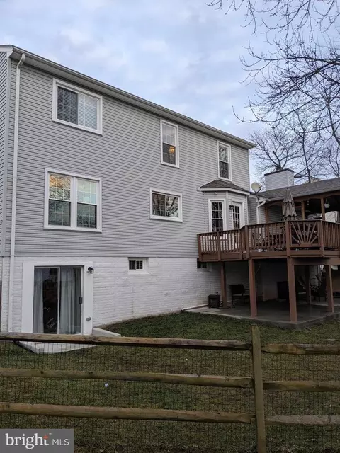 Exterior - 9357 River Crest Rd, Manassas, VA 20110 photo 5 of 14