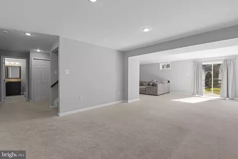 Bedroom - 9357 River Crest Rd, Manassas, VA 20110 photo 11 of 12