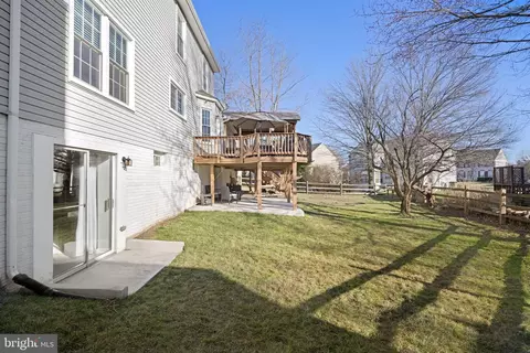 Exterior - 9357 River Crest Rd, Manassas, VA 20110 photo 7 of 14
