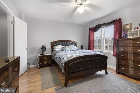 9051 Mcrae Ct, Manassas, VA 20110 photo 12