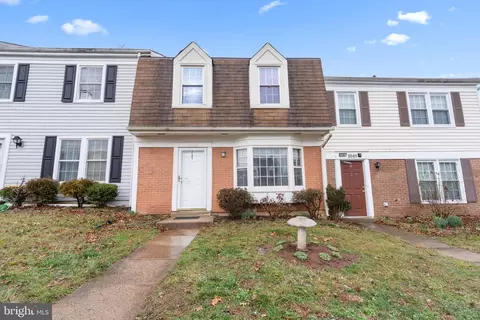 9051 Mcrae Ct, Manassas, VA 20110