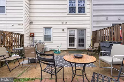 9051 Mcrae Ct, Manassas, VA 20110 photo 9