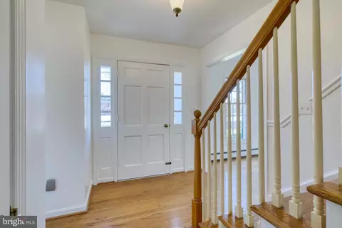 Entry Way - 8816 Weir St, Manassas, VA 20110 photo 2 of 2