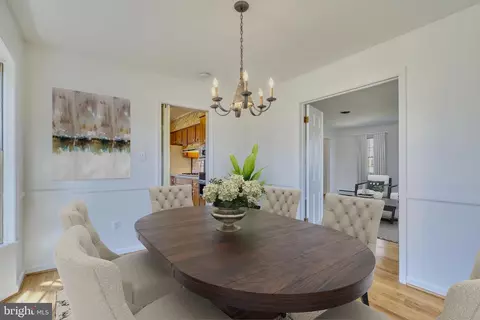 Dining - 8816 Weir St, Manassas, VA 20110 photo 2 of 2