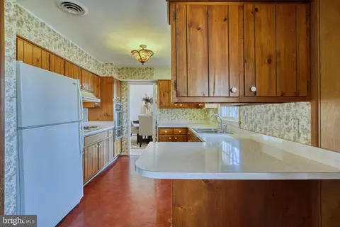 Kitchen - 8816 Weir St, Manassas, VA 20110 photo 1 of 3