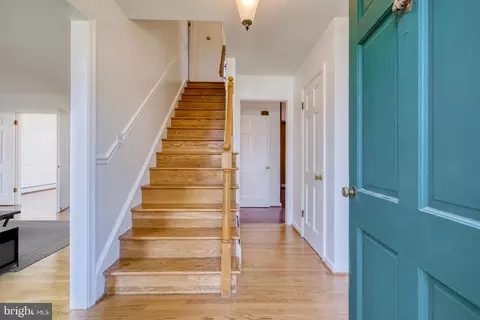 Entry Way - 8816 Weir St, Manassas, VA 20110 photo 1 of 2