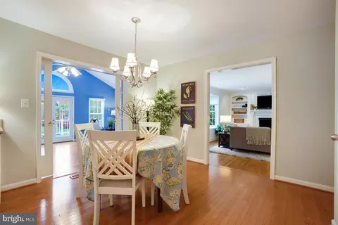 Dining - 9619 Gladstone St, Manassas, VA 20110 photo 4 of 5