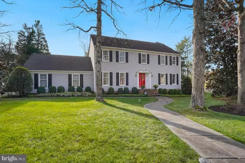 9619 Gladstone St, Manassas, VA 20110
