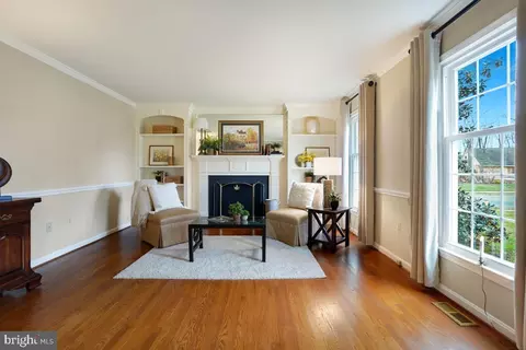 Living - 9619 Gladstone St, Manassas, VA 20110 photo 1 of 9