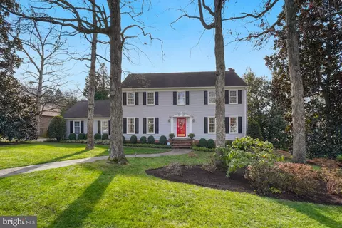 Exterior - 9619 Gladstone St, Manassas, VA 20110 photo 12 of 15