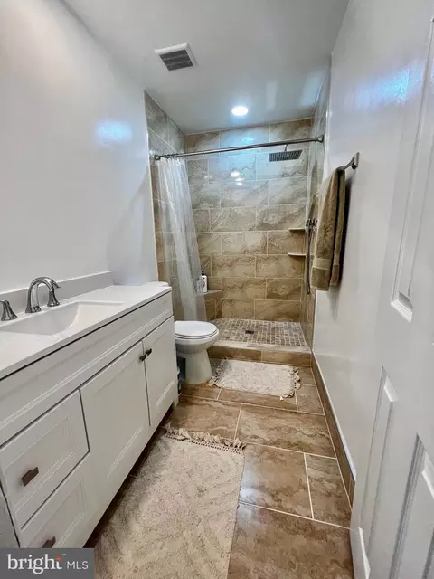 9707 Bragg Ln, Manassas, VA 20110 photo 5