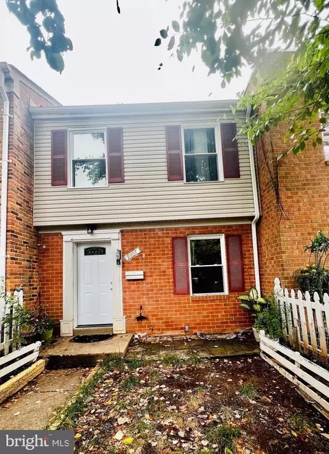 9707 Bragg Ln, Manassas, VA 20110