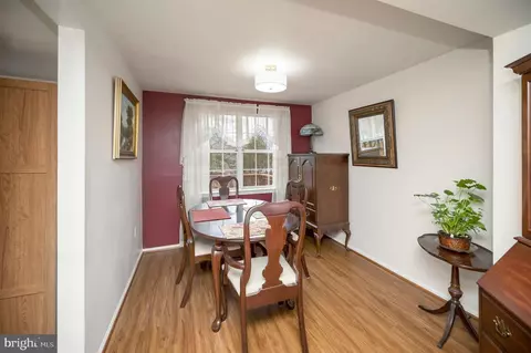 Dining - 8655 Braxted Ln, Manassas, VA 20110 photo 2 of 2