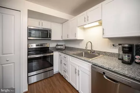 Kitchen - 8655 Braxted Ln, Manassas, VA 20110 photo 1 of 4