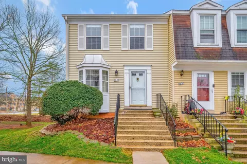 8655 Braxted Ln, Manassas, VA 20110