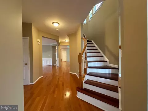 Entry Way - 9396 Nash Dr, Manassas, VA 20110 photo 2 of 4