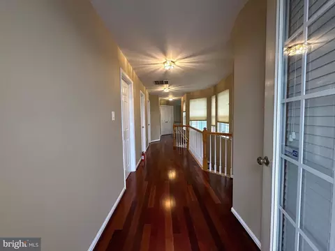 Entry Way - 9396 Nash Dr, Manassas, VA 20110 photo 3 of 4