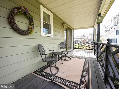 Exterior - 8908 Jackson Ave, Manassas, VA 20110 photo 5 of 14