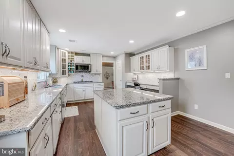 Kitchen - 8908 Jackson Ave, Manassas, VA 20110 photo 3 of 5