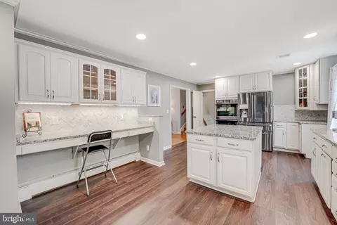 Kitchen - 8908 Jackson Ave, Manassas, VA 20110 photo 2 of 5