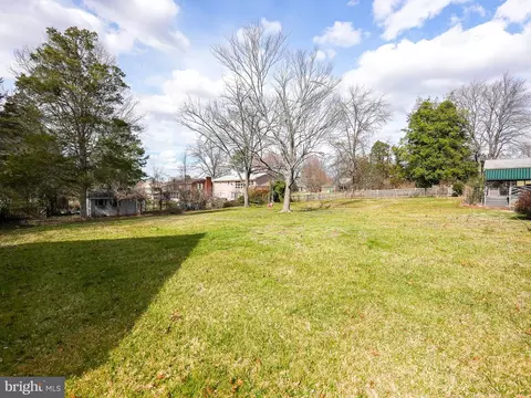 Exterior - 8908 Jackson Ave, Manassas, VA 20110 photo 10 of 14