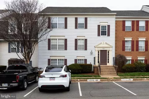 9340 Caspian Way #101, Manassas, VA 20110