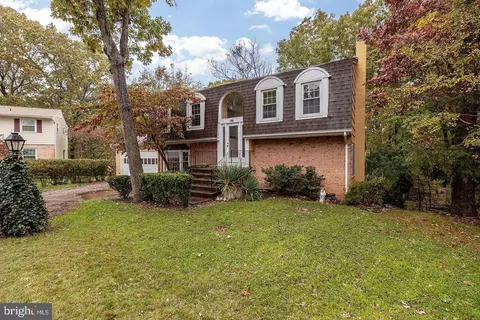 8651 Weir St, Manassas, VA 20110