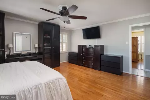 Bedroom - 10053 Field Ct, Manassas, VA 20110 photo 2 of 4