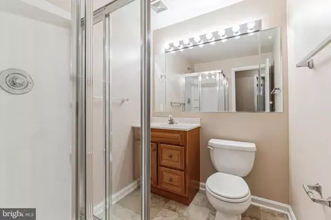 Bath - 9327 Amaryllis Ave, Manassas, VA 20110 photo 6 of 6