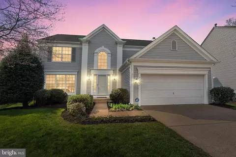 9327 Amaryllis Ave, Manassas, VA 20110