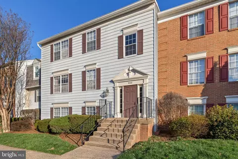 9340 Caspian Way #201, Manassas, VA 20110