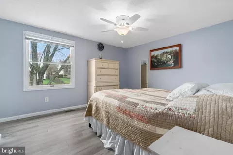 Bedroom - 10404 Sorrell Dr, Manassas, VA 20110 photo 2 of 6