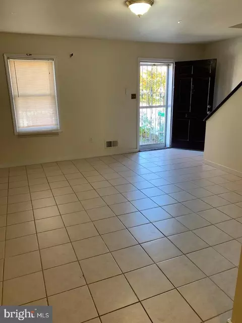 9811 Buckner Rd, Manassas, VA 20110 photo 5