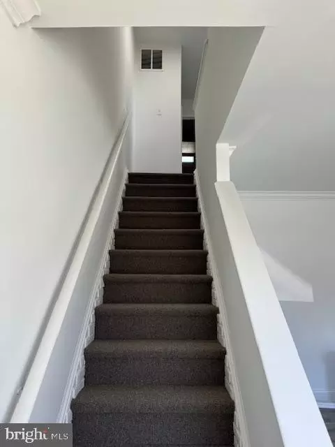 Entry Way - 9252 Taney Rd, Manassas, VA 20110 photo 1 of 2