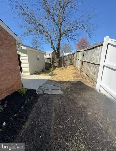 Exterior - 9252 Taney Rd, Manassas, VA 20110 photo 14 of 19