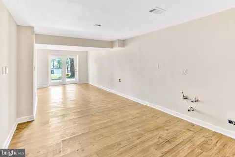10091 Greenleaf Dr, Manassas, VA 20110 photo 39