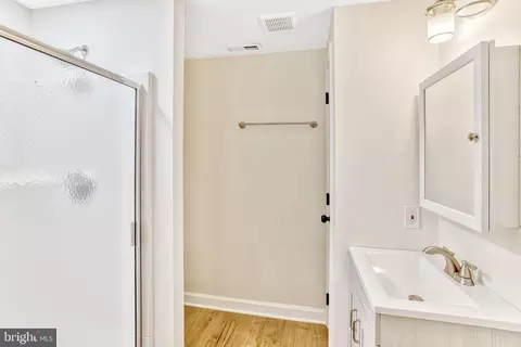 10091 Greenleaf Dr, Manassas, VA 20110 photo 44