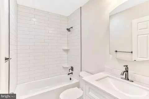 10091 Greenleaf Dr, Manassas, VA 20110 photo 34