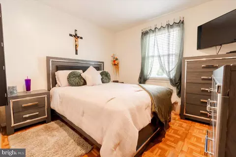 Bedroom - 9061 Mcclellan Comn Comn, Manassas, VA 20110 photo 6 of 12