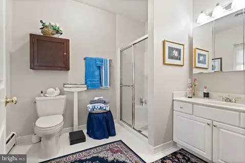 Bath - 8917 Peabody St, Manassas, VA 20110 photo 3 of 3