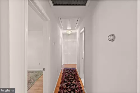 Entry Way - 8917 Peabody St, Manassas, VA 20110 photo 2 of 7