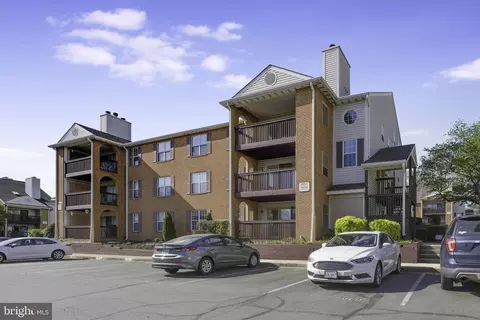 9911 Grapewood Ct, Manassas, VA 20110