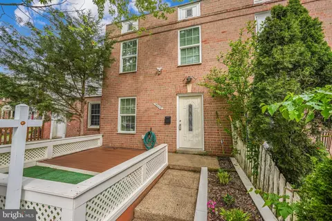 9239 Hood Rd, Manassas, VA 20110 photo 3