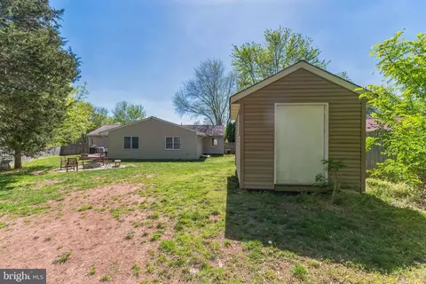 Exterior - 10307 Poe Dr, Manassas, VA 20110 photo 6 of 7