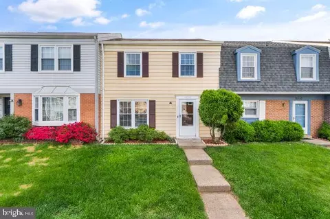 9008 Patterson Pl, Manassas, VA 20110