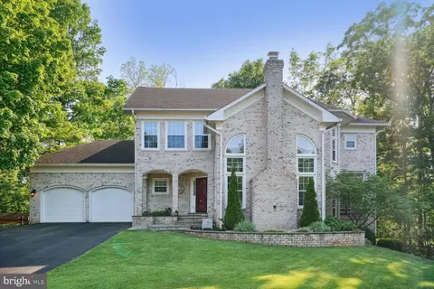 9502 Vinnia Ct, Manassas, VA 20110