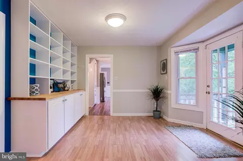 Entry Way - 10243 Battlefield Dr, Manassas, VA 20110 photo 3 of 7